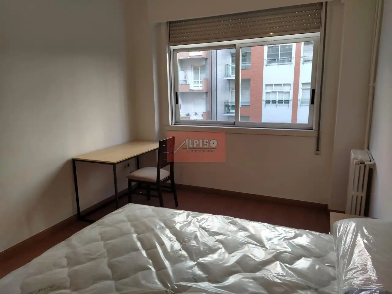 Habitación de Piso de alquiler en Ourense Capital  con Calefacción, Amueblado y Balcón