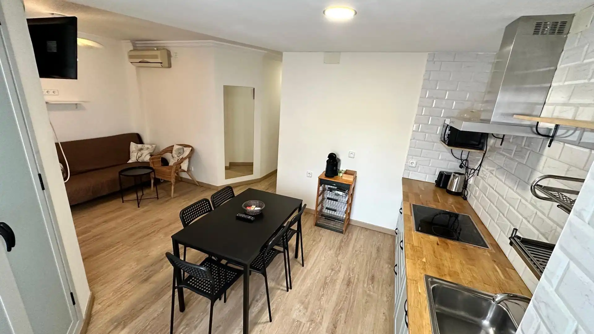 Menjador de Apartament de lloguer en Alicante / Alacant amb Aire condicionat, Calefacció i Parquet