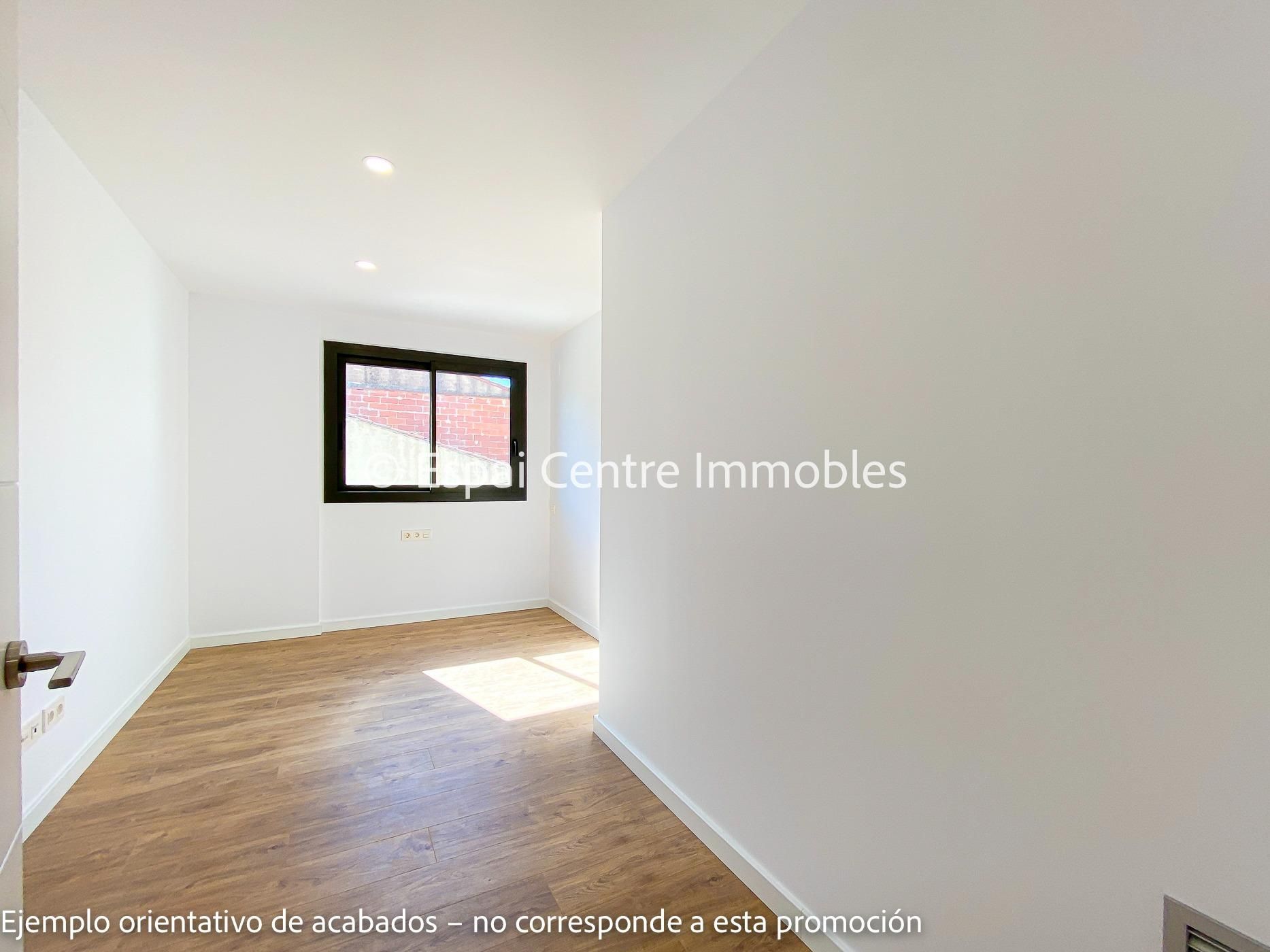 Habitación de Piso en venta en Terrassa con Aire acondicionado, Calefacción y Parquet