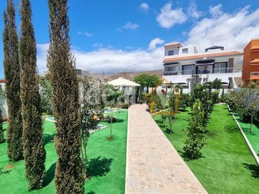 Casa amb jardí en venda a Marazul - Ricasa