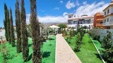 Casa unifamiliar con jardín en una zona tranquila de Marazul