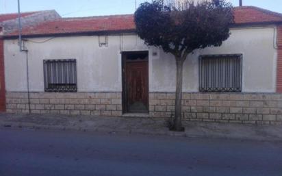 Vista exterior de Casa o xalet en venda en Socuéllamos