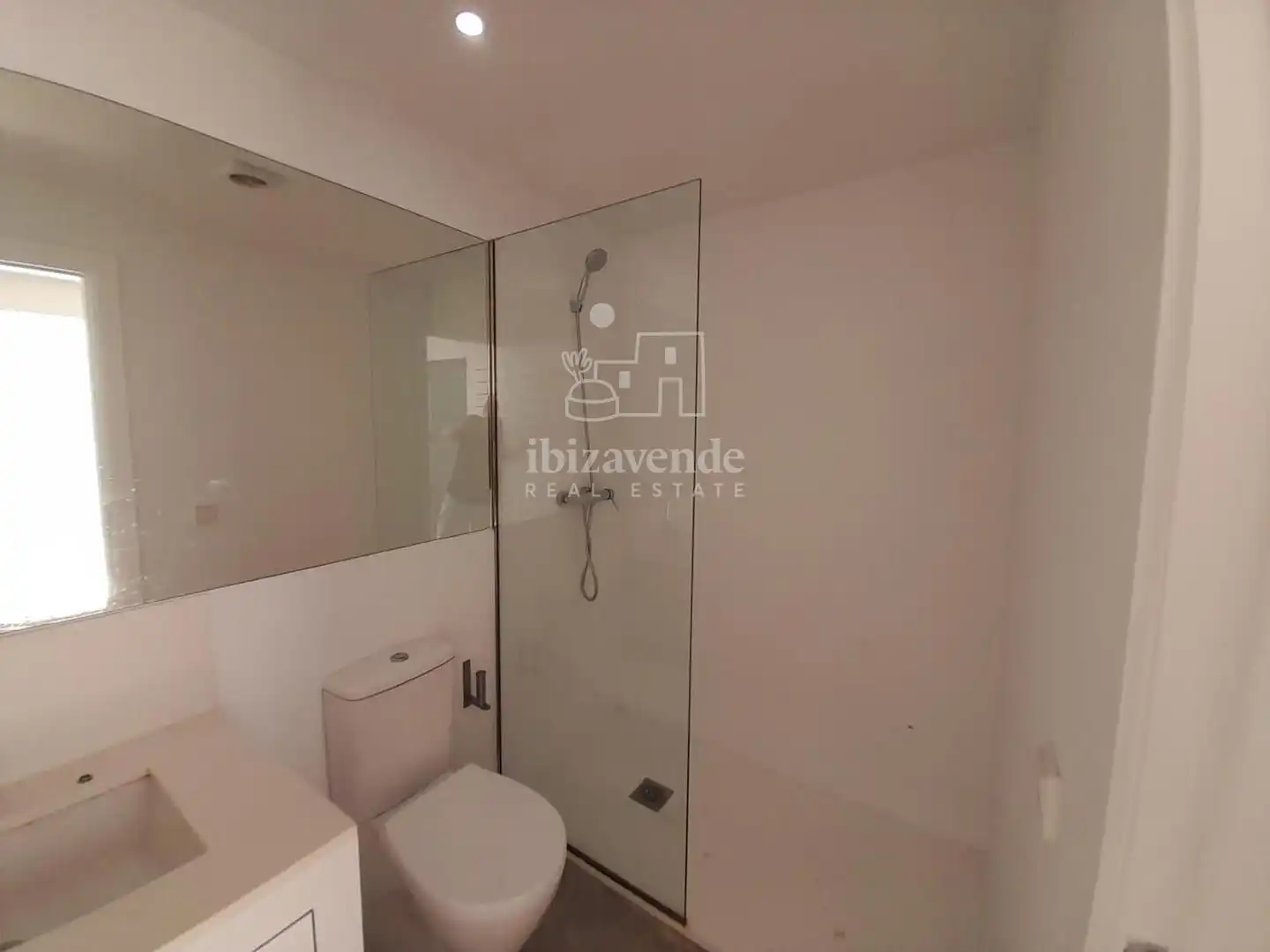 Baño de Casa o chalet en venta en Santa Eulària des Riu con Aire acondicionado, Calefacción y Terraza