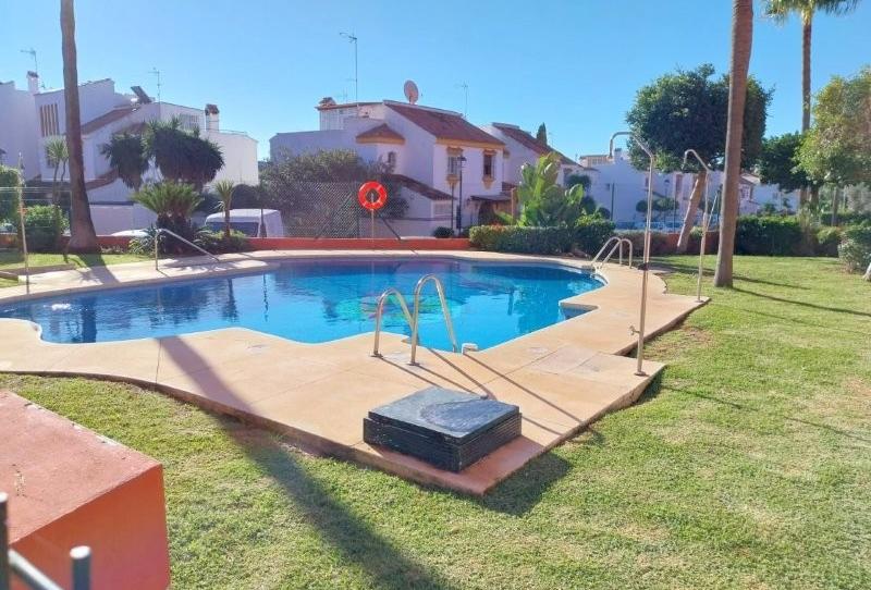 Photo 1 of Flat for sale in Marina de Casares, Málaga