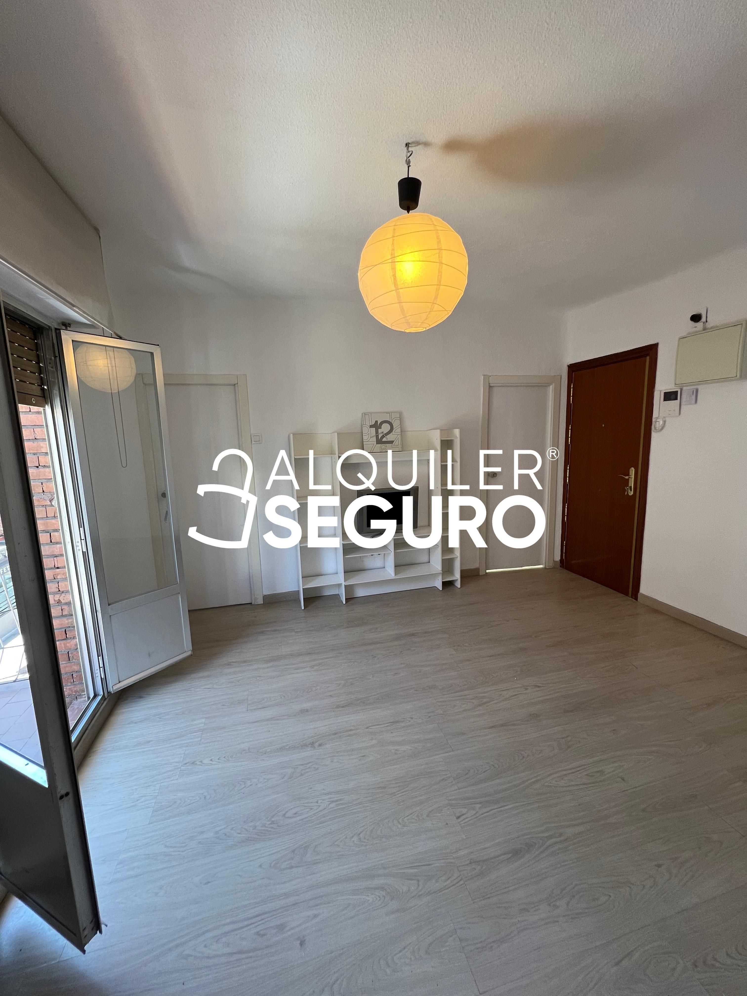 Bedroom of Flat to rent in  Madrid Capital  with Heating and Terrace