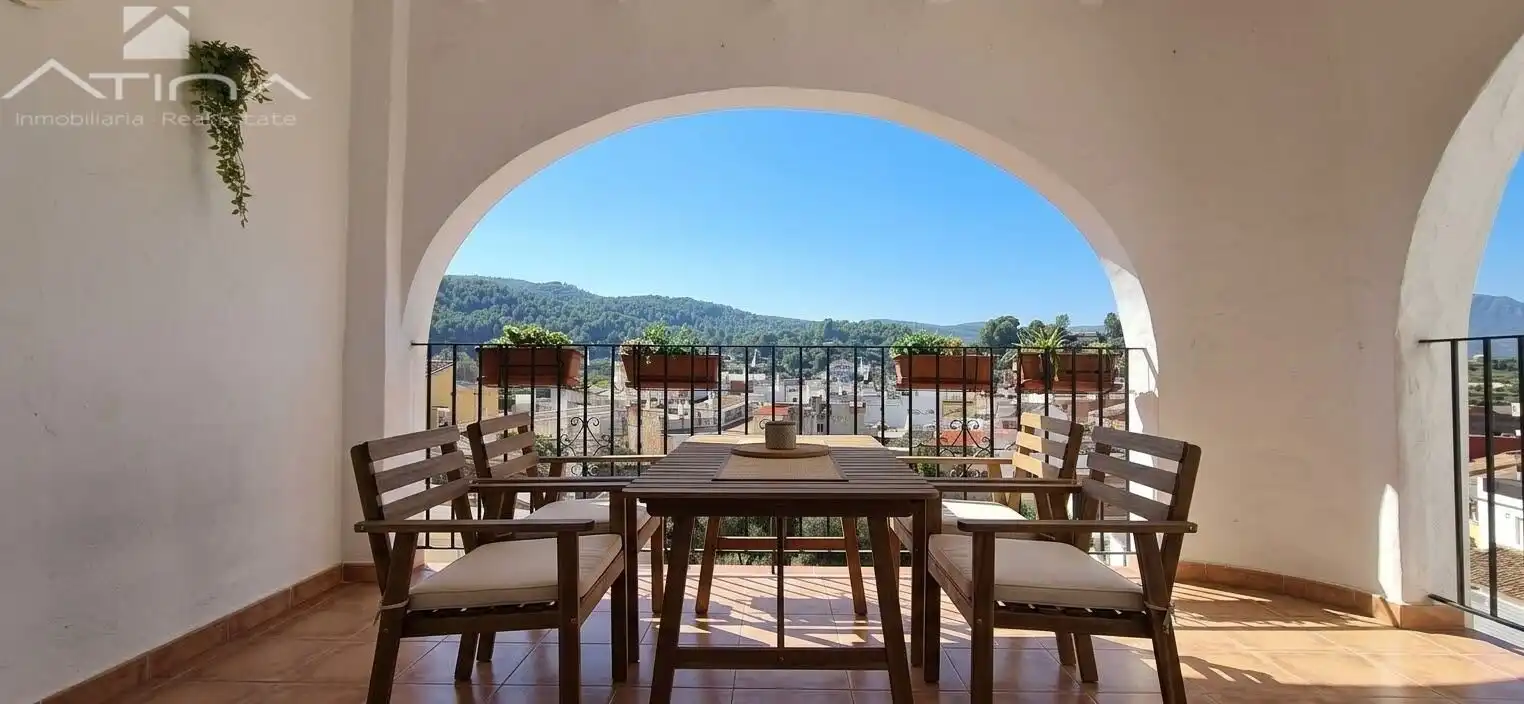House with terrace for sale in La Font d'en Carròs