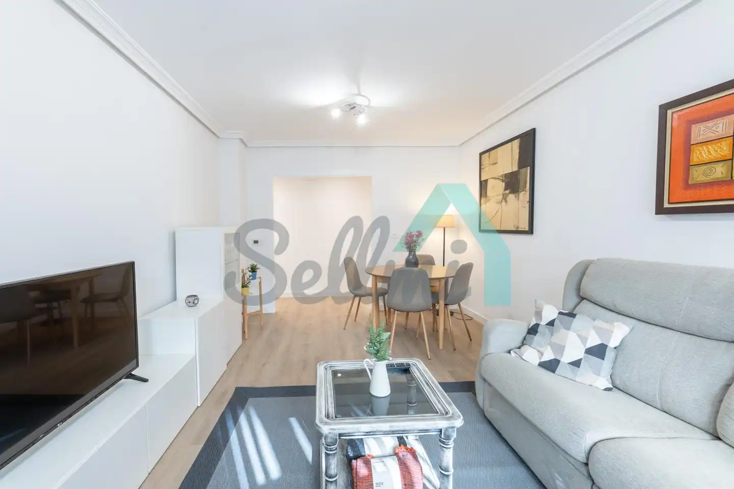 Sala de estar de Piso en venta en Oviedo  con Calefacción