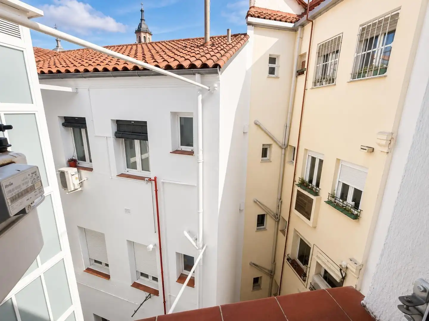 Balcony of Attic for sale in Madrid  with Air Conditioner and Heating