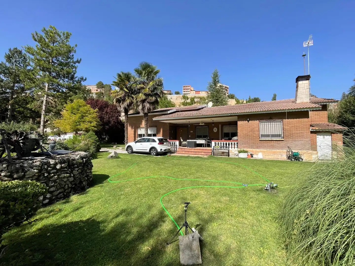 Exterior view of Houses for sale in Roa  with Heating, Private garden and Terrace