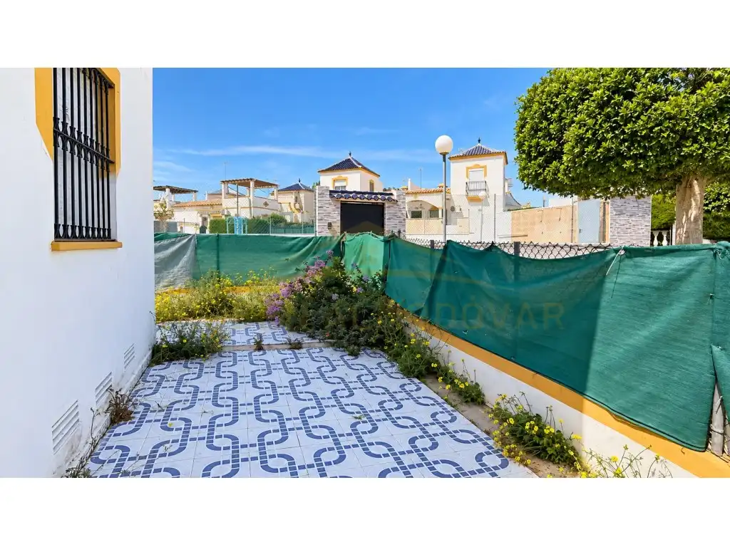 Casa a schiera con terrazza in vendita a Calle la Sagra 31, imagen 5