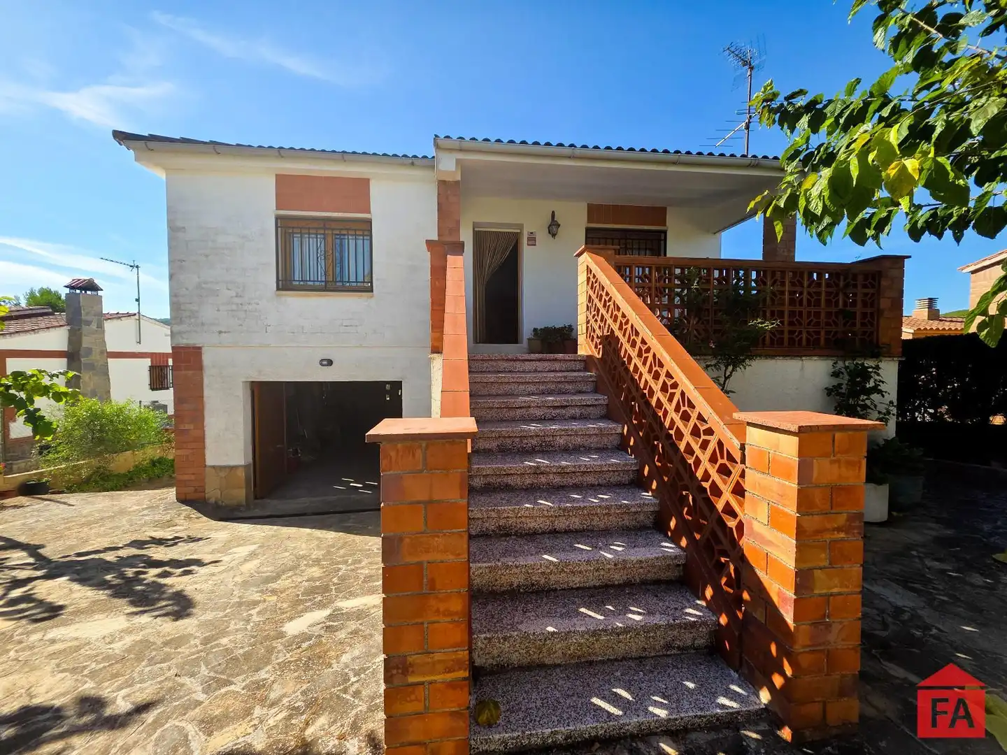 House with pool for sale in JOAQUIM SUNYER, imagen 2
