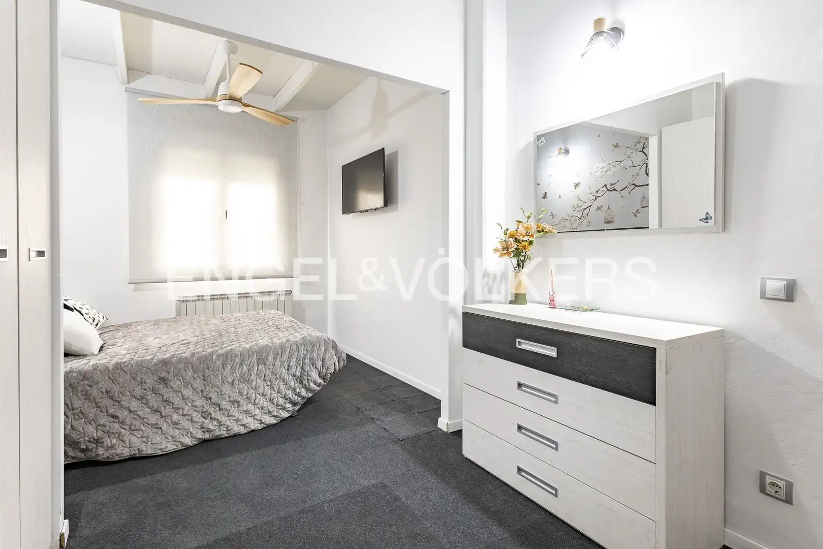 Habitación de Dúplex en venta en Montcada i Reixac con Aire acondicionado, Calefacción y Terraza