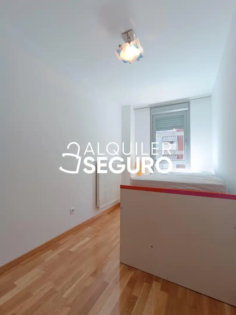 Bedroom of Flat for rent in Leganés  with Air Conditioner, Heating and Terrace