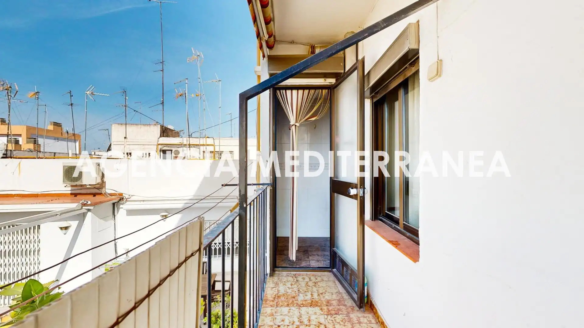 Balcony of Flat for sale in Valencia  with Air Conditioner and Balcony