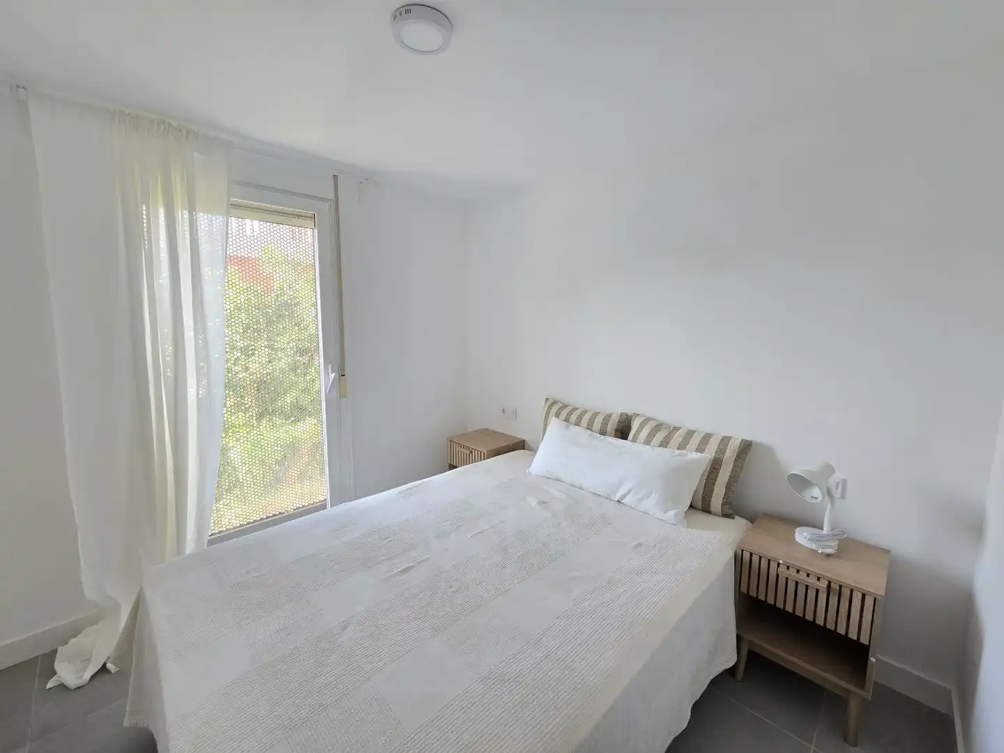 Bedroom of Flat for rent in Bailén - Miraflores