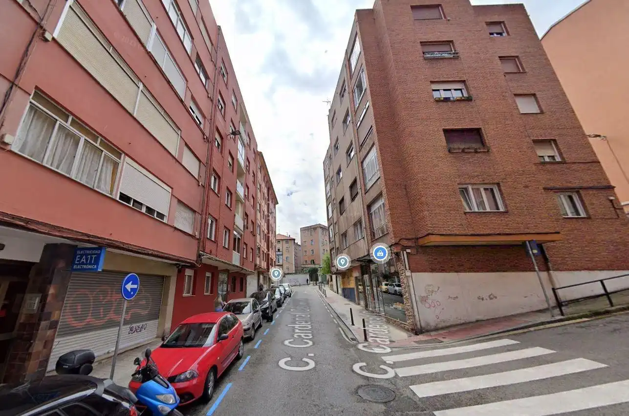 Pis en venda a CISNEROS 93, imagen 2
