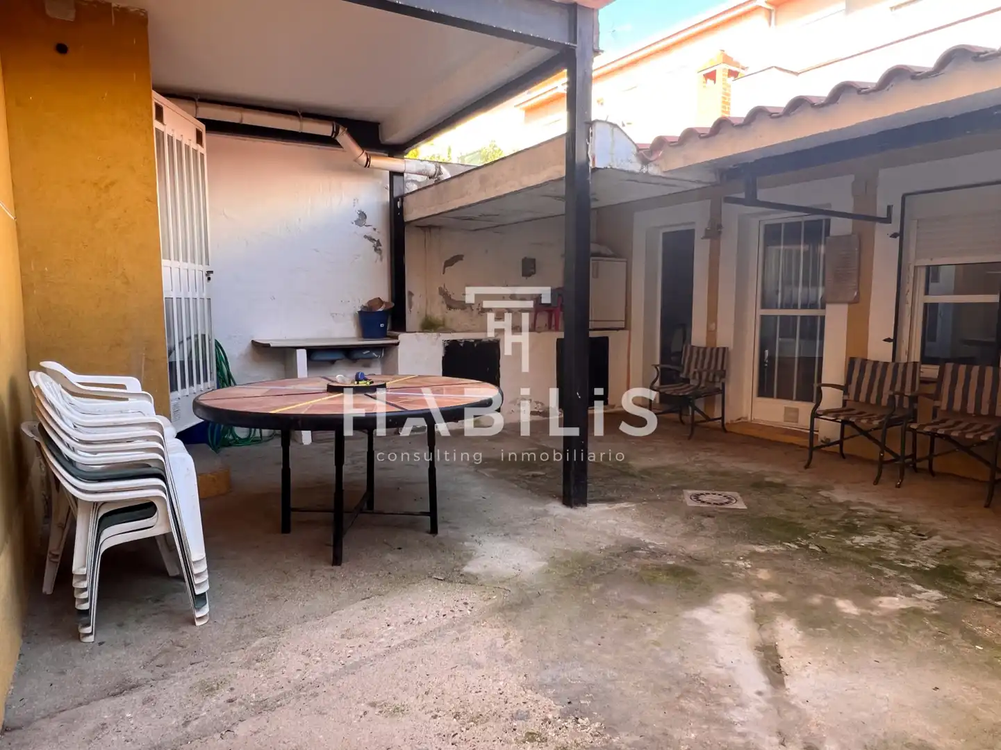Terrassa de Casa o xalet en venda en Los Navalmorales amb Traster