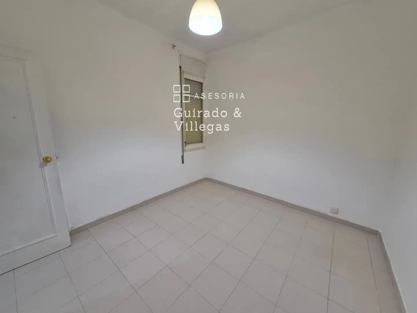 Habitación de Piso en venta en Terrassa con Calefacción