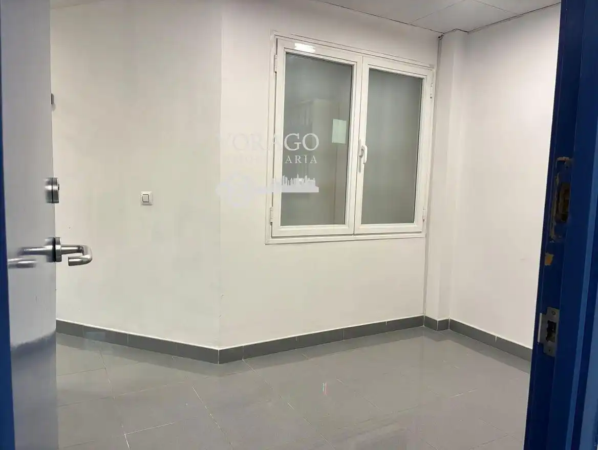 Pis amb ascensor en venda a Caballería Española, imagen 15
