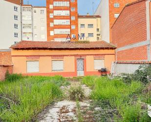 Exterior view of House or chalet for sale in Valladolid Capital