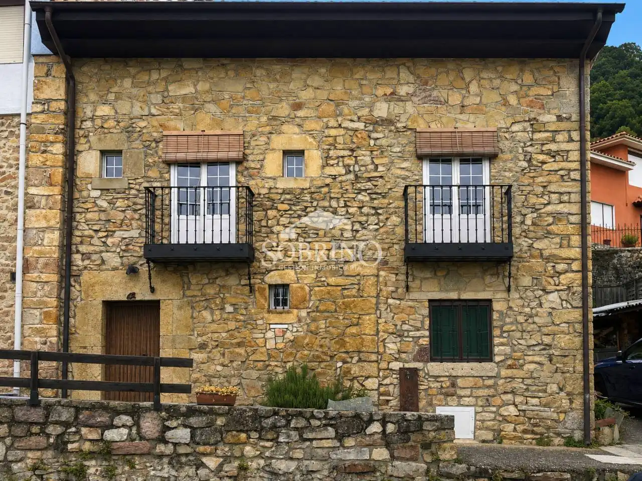 Vista exterior de Casa o chalet en venta en Llanes con Aire acondicionado, Calefacción y Parquet