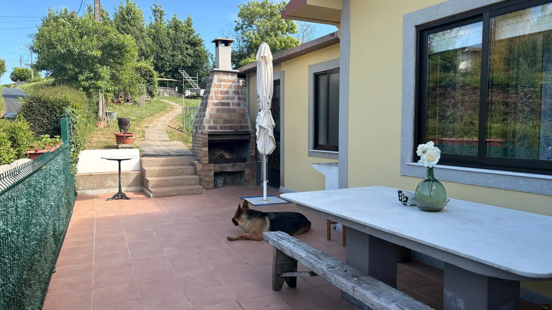 Terrassa de Casa o xalet en venda en Mugardos amb Calefacció