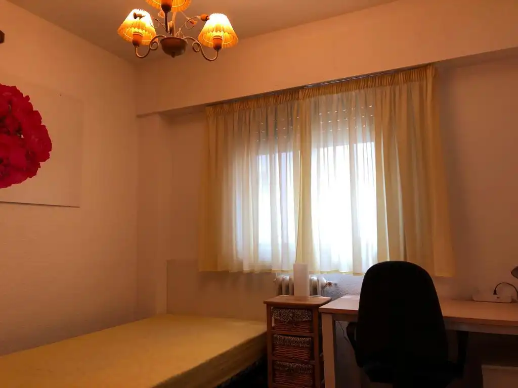 Schlafzimmer von Wohnung zur Miete in Albacete mit Heizung, Möbliert und Balkon