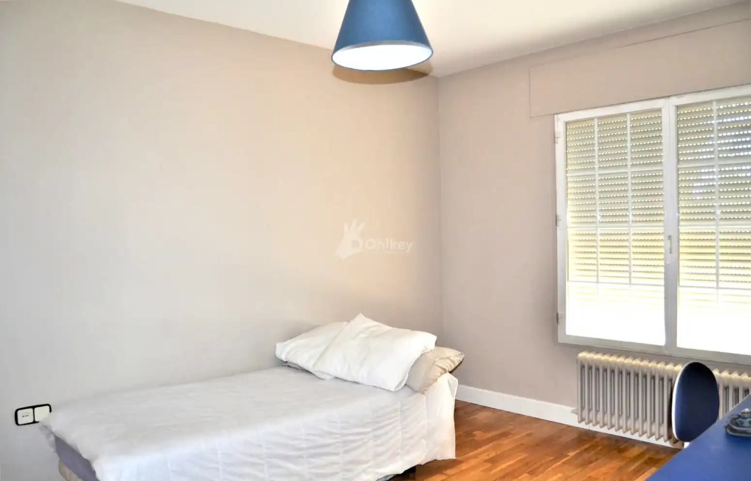 Bedroom of Houses for sale in Villaviciosa de Odón  with Heating, Private garden and Swimming Pool