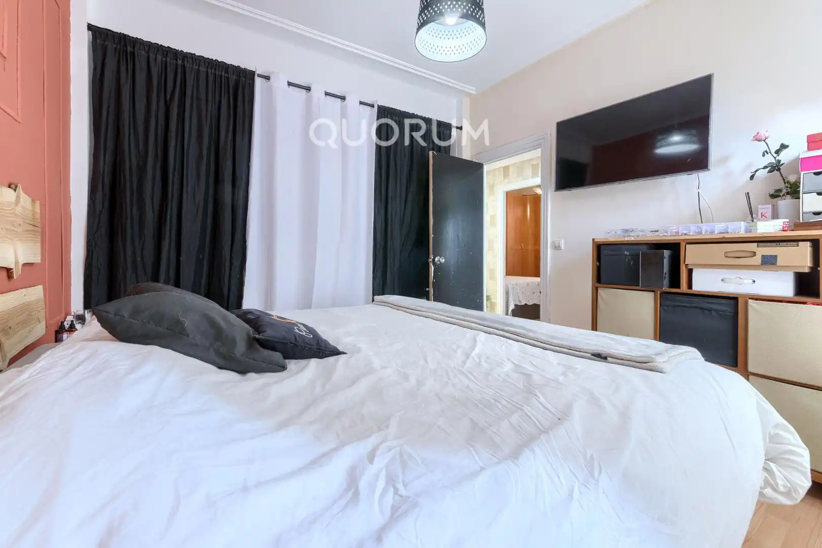 Habitación de Piso en venta en Basauri  con Calefacción y Amueblado