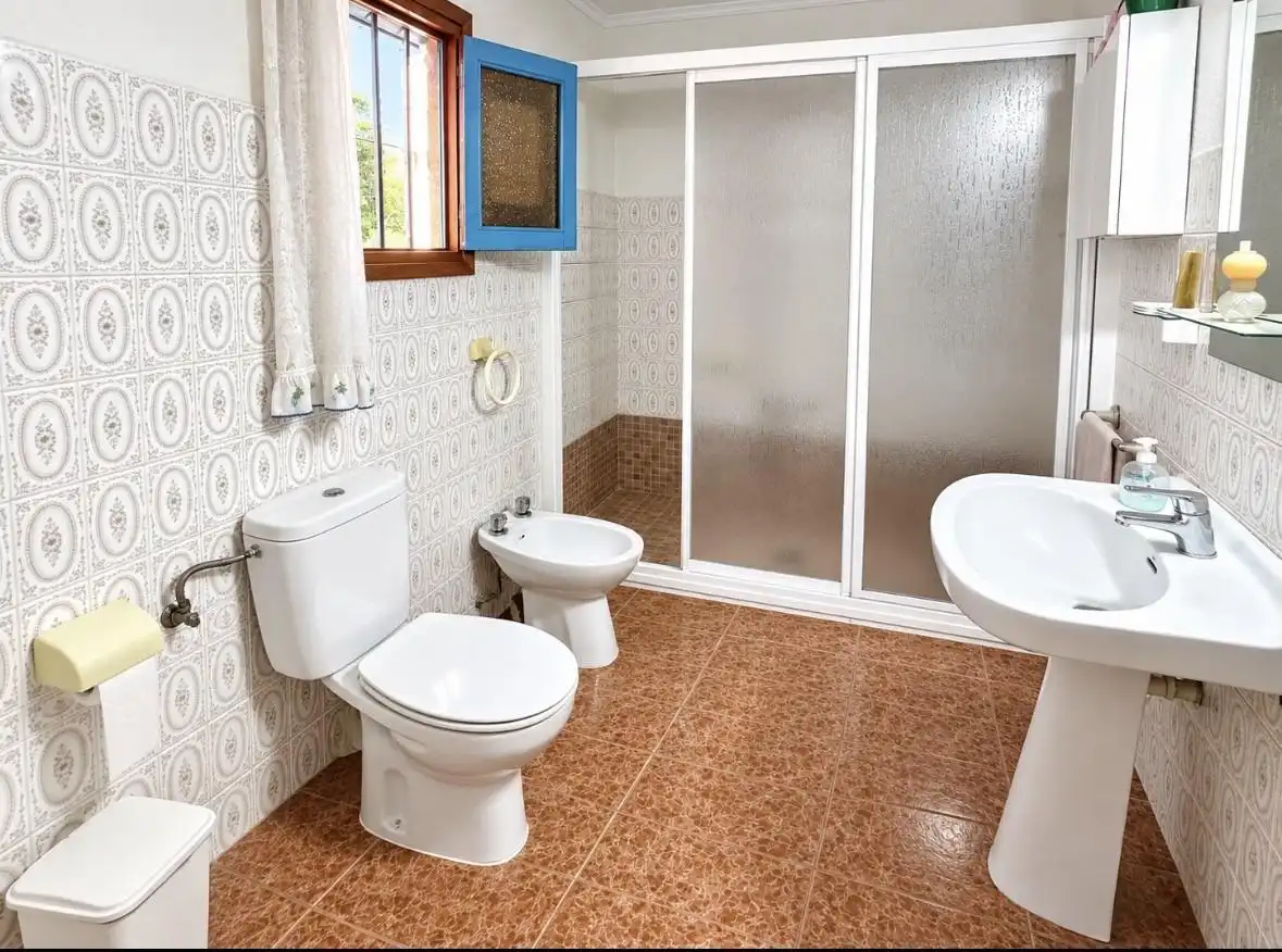 Baño de Casa o chalet en venta en Orihuela con Aire acondicionado