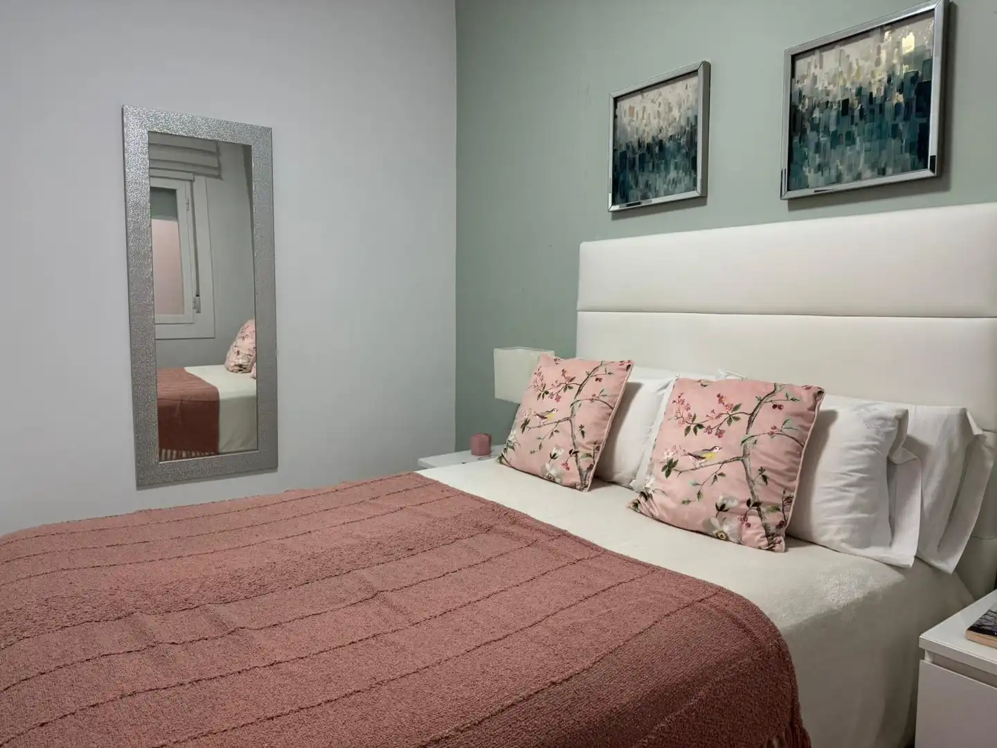 Habitación de Apartamento en venta en Barbastro con Aire acondicionado, Calefacción y Trastero