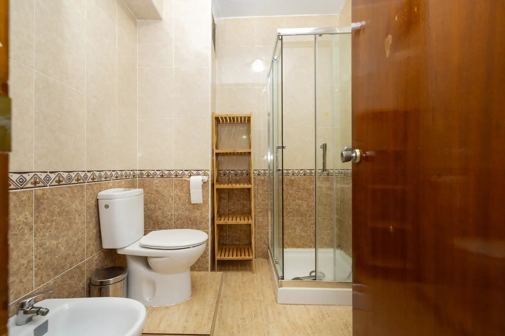 Bathroom of Flat for rent in Granada  with Heating, Furnished and Washing machine