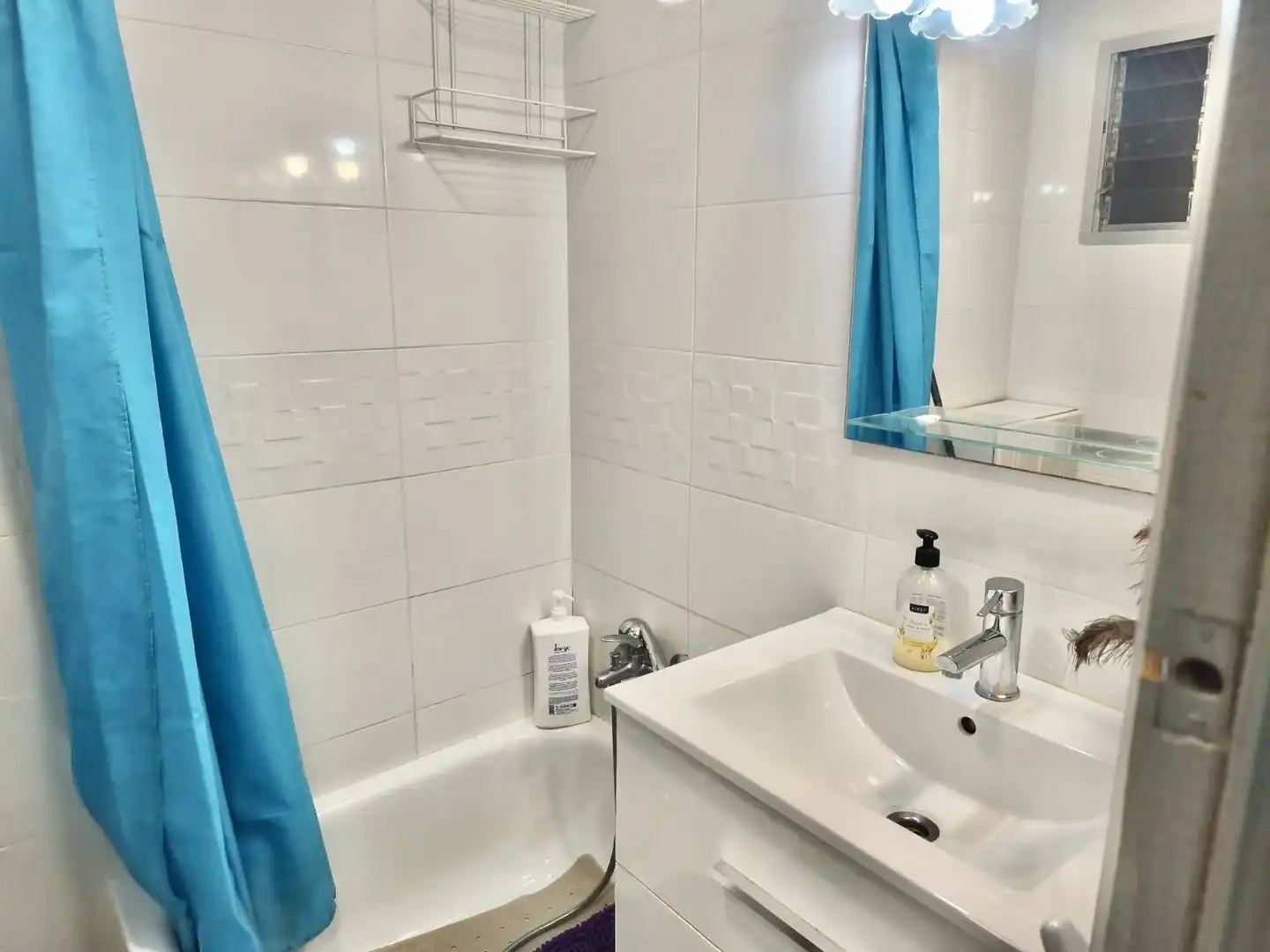 Apartament amb terrassa de lloguer a CONSTITUCIO DE LA, imagen 7