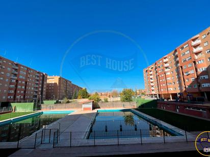 Exterior view of Flat for sale in Cuenca Capital  with Terrace and Balcony