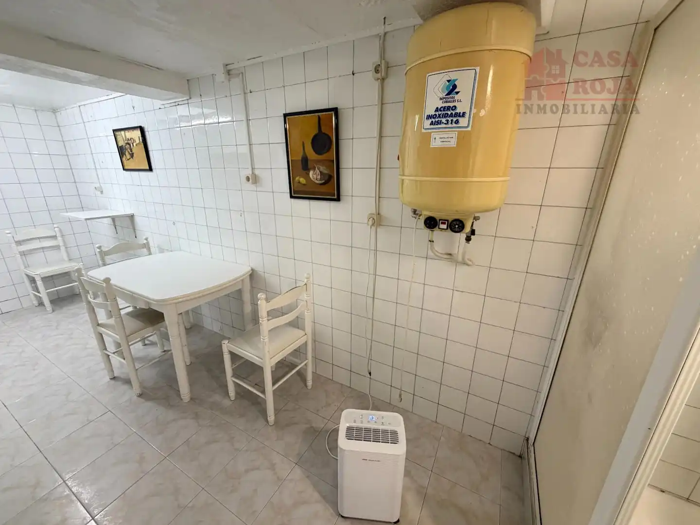 Kitchen of Houses for sale in Cangas   with Washing machine and Balcony