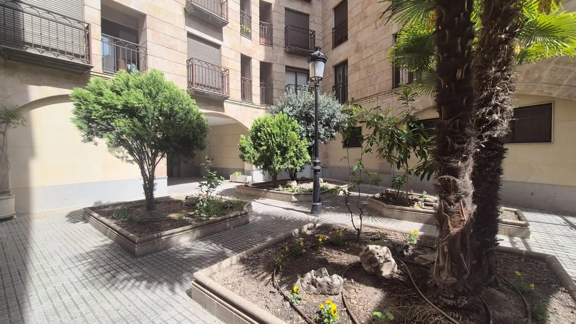 Vista exterior de Garaje en venta en Salamanca
