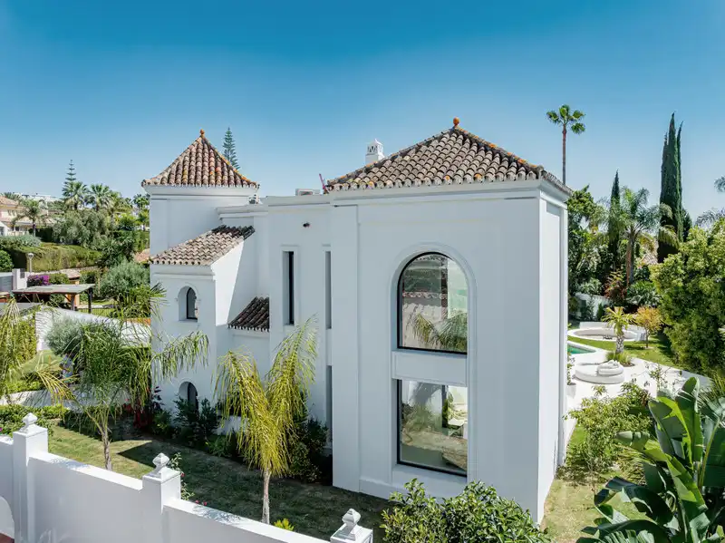 Chalet con terraza en venta en Nueva, imagen 43