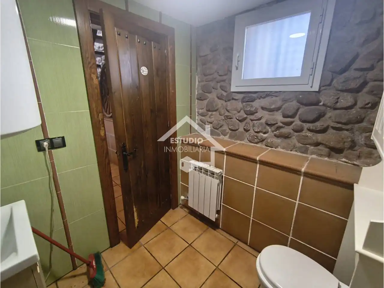 Bany de Casa o xalet en venda en Villar de Torre amb Aire condicionat, Calefacció i Jardí privat