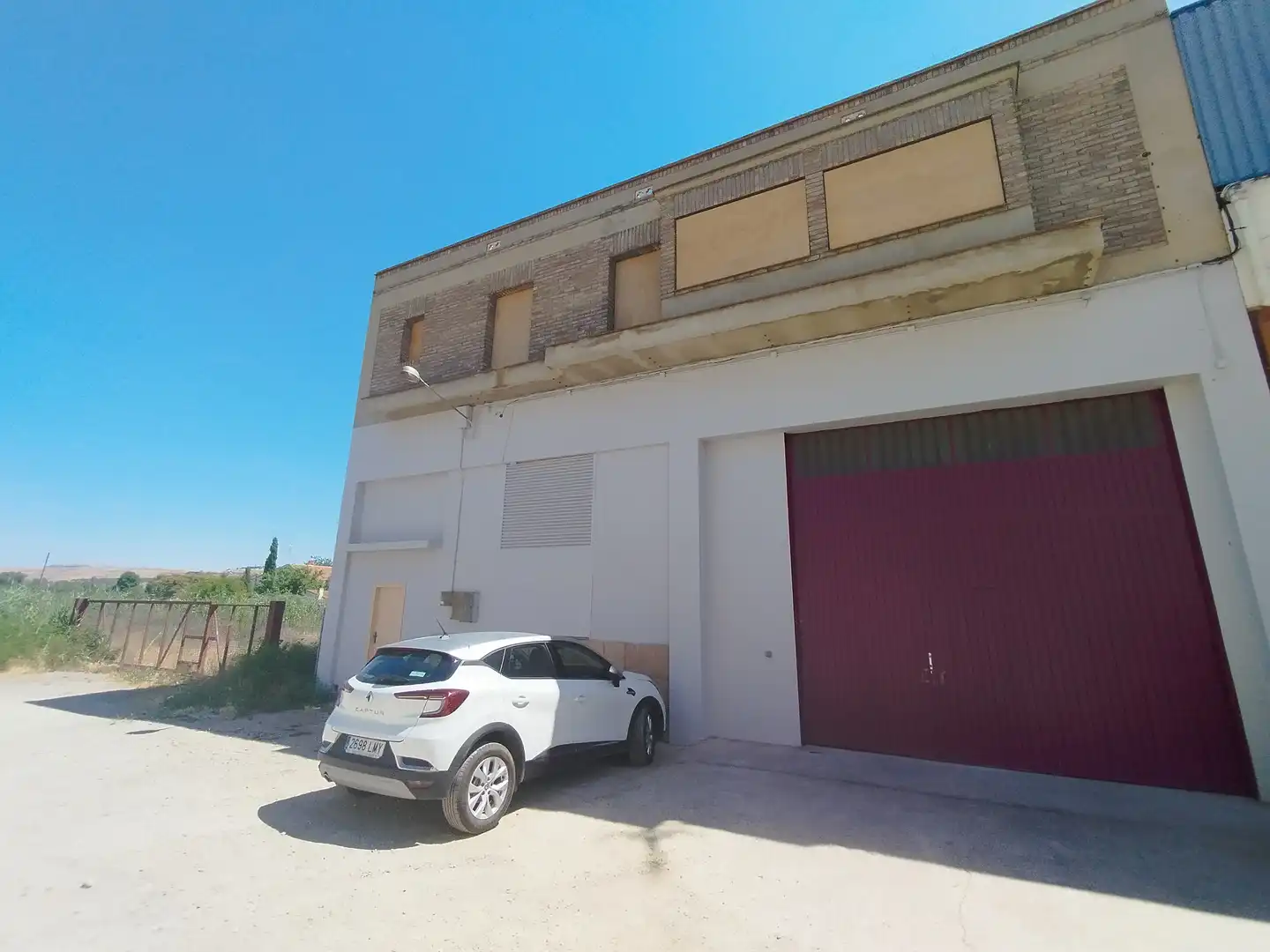 Industrial building to rent in Calle de la Hermana Andresa