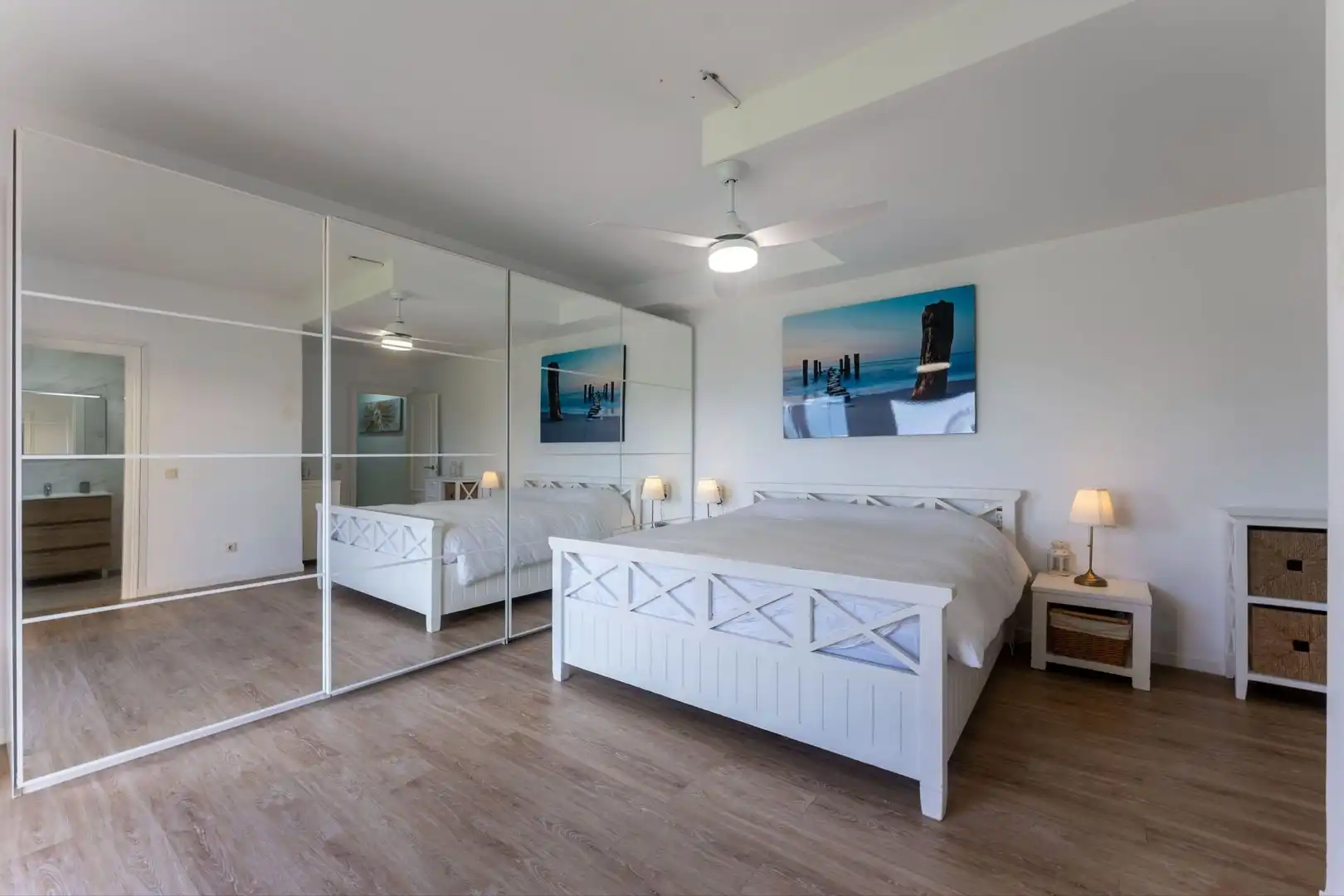 Bedroom of Houses for sale in Coín  with Swimming Pool
