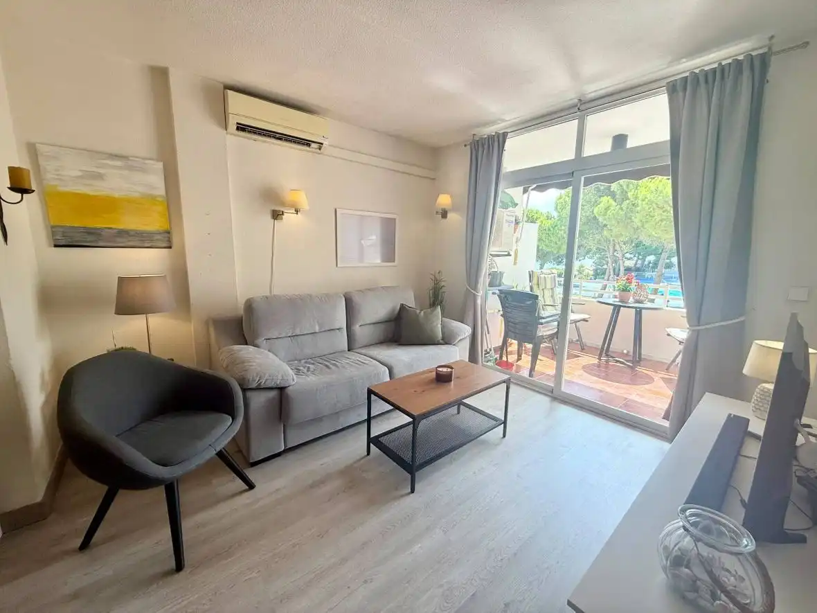 Apartament amb piscina en venda a AVENIDA ESCANDINAVIA N37, imagen 9