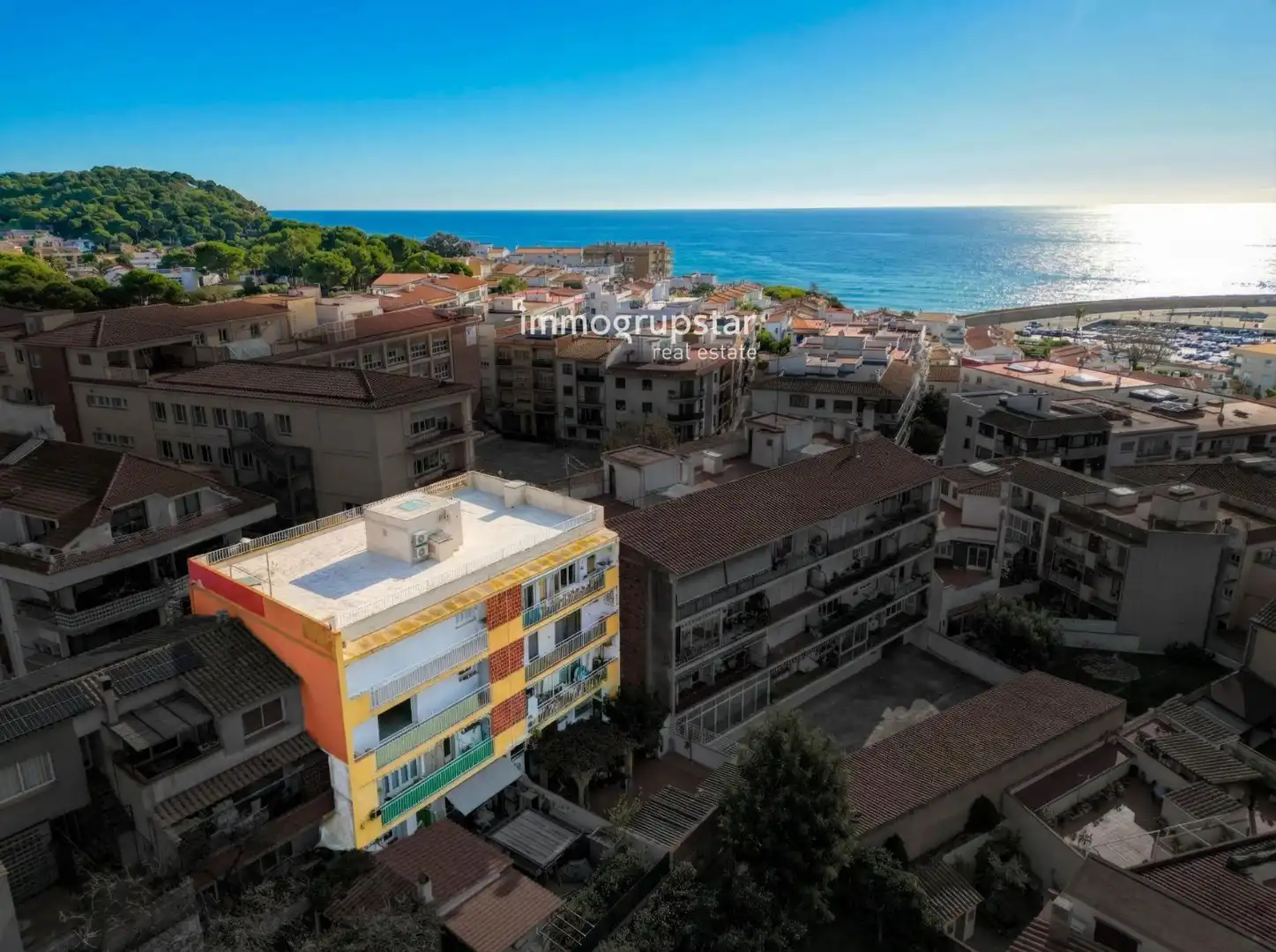 Vista exterior de Pis en venda en Palamós amb Aire condicionat, Calefacció i Terrassa