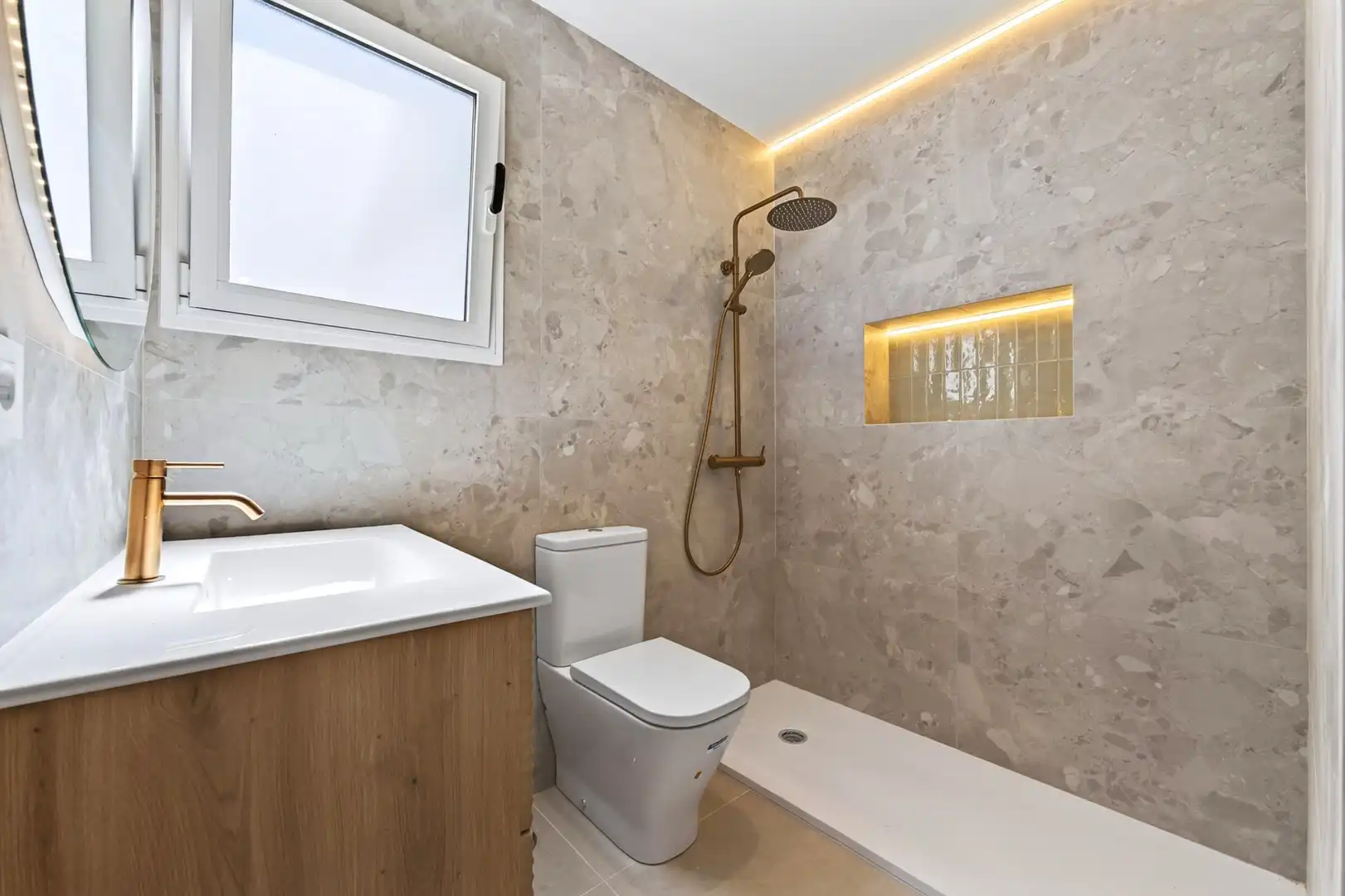 Mini appartamento con terrazza in vendita a Centro, imagen 21