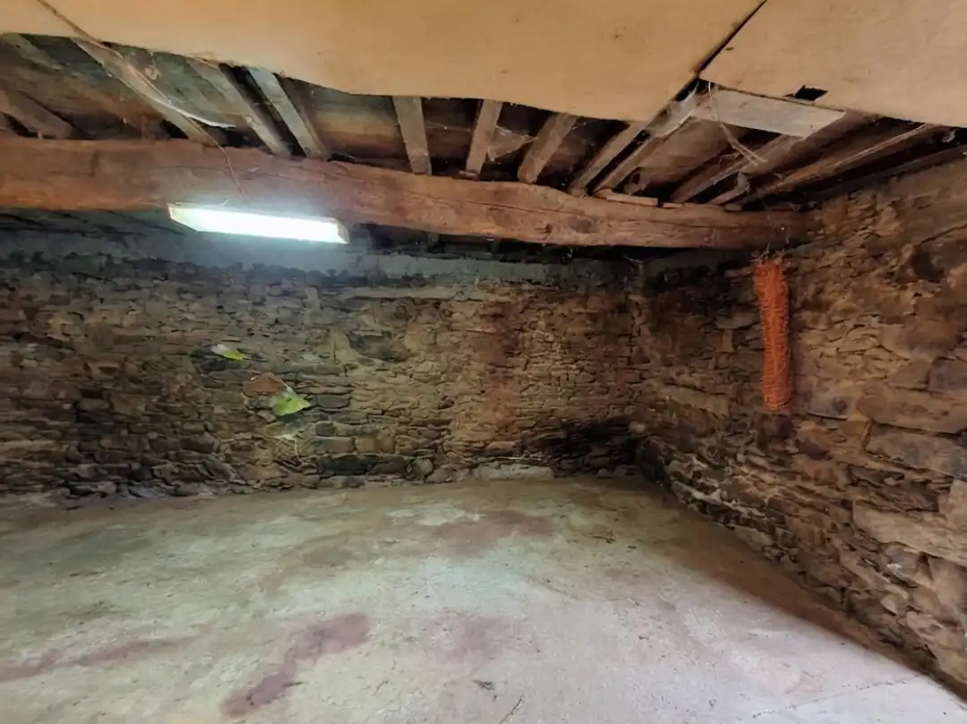 Casa adosada en venta en Abegondo con Trastero