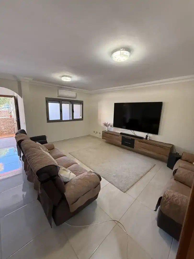 Sala d'estar de Dúplex en venda en Santa Lucía de Tirajana amb Aire condicionat, Terrassa i Balcó