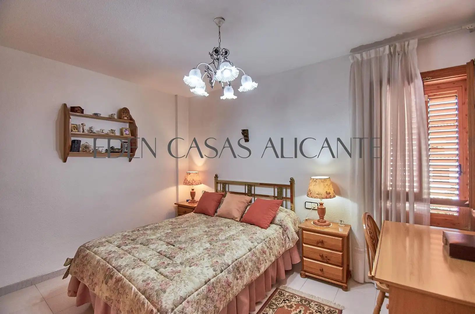 Casa aparellada amb terrassa en venda a Bellavista - Capiscol - Frank Espinós, imagen 29