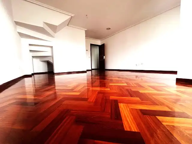 Sala de estar de Piso en venta en A Coruña Capital  con Calefacción, Parquet y Trastero