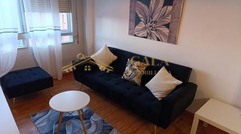 Foto 2 de Piso de alquiler en La Cañada, Cáceres Capital