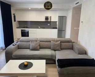 Living room of Flat to rent in Estepona  with Air Conditioner