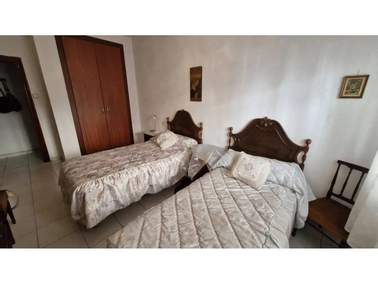 Habitación de Piso en venta en  Logroño con Calefacción, Terraza y Balcón